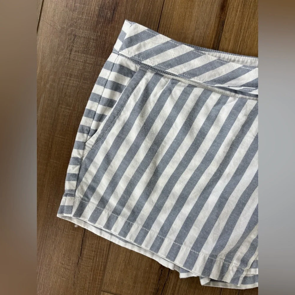 Vineyard Vines preppy coastal crossover striped skirt size 0 blue and white - Picture 5 of 10